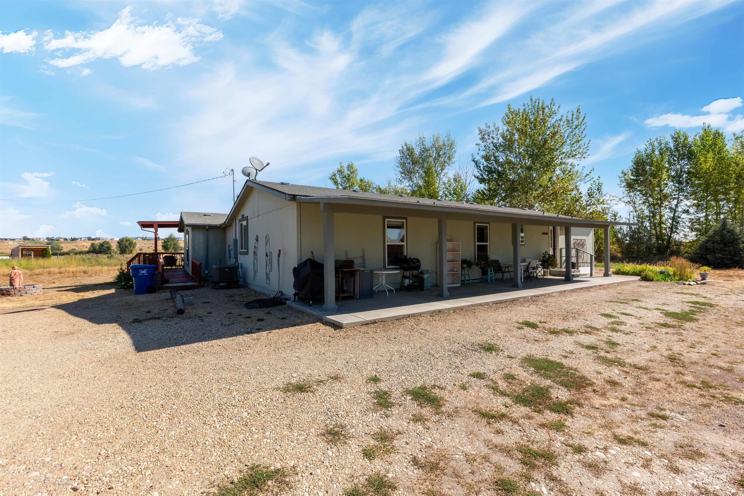 7687 Winter Horses Dr