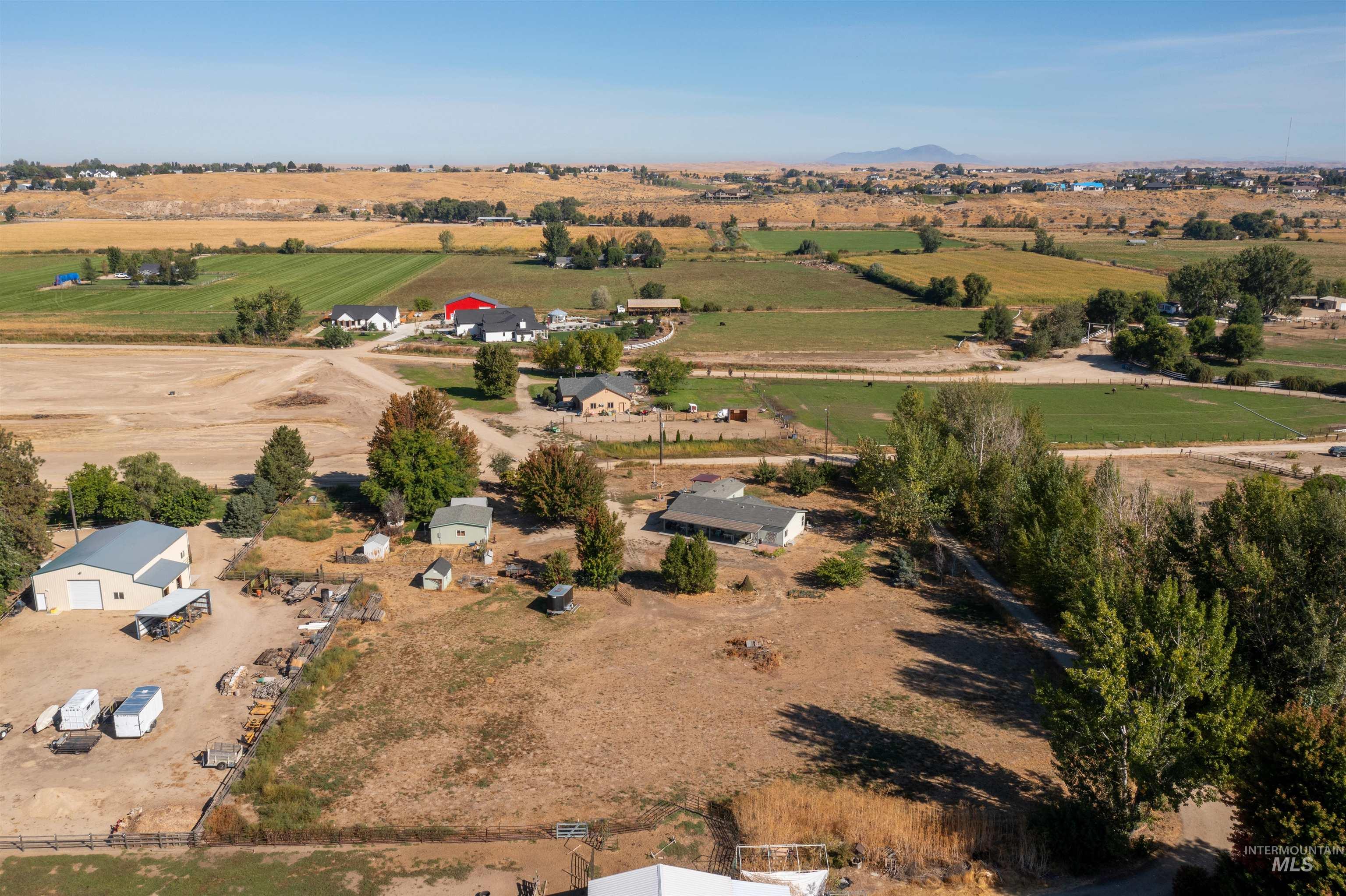 7687 Winter Horses Dr