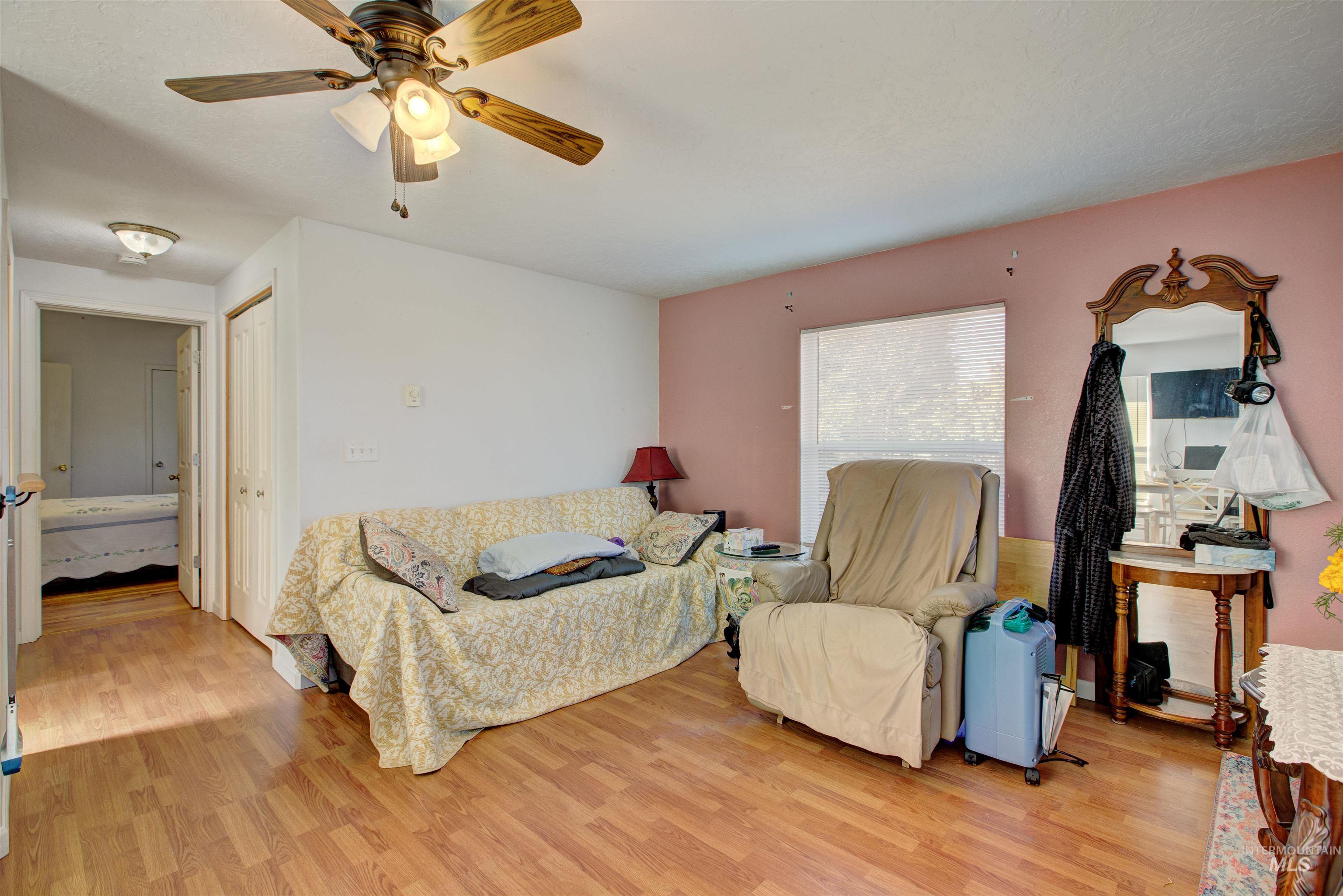 7687 Winter Horses Dr