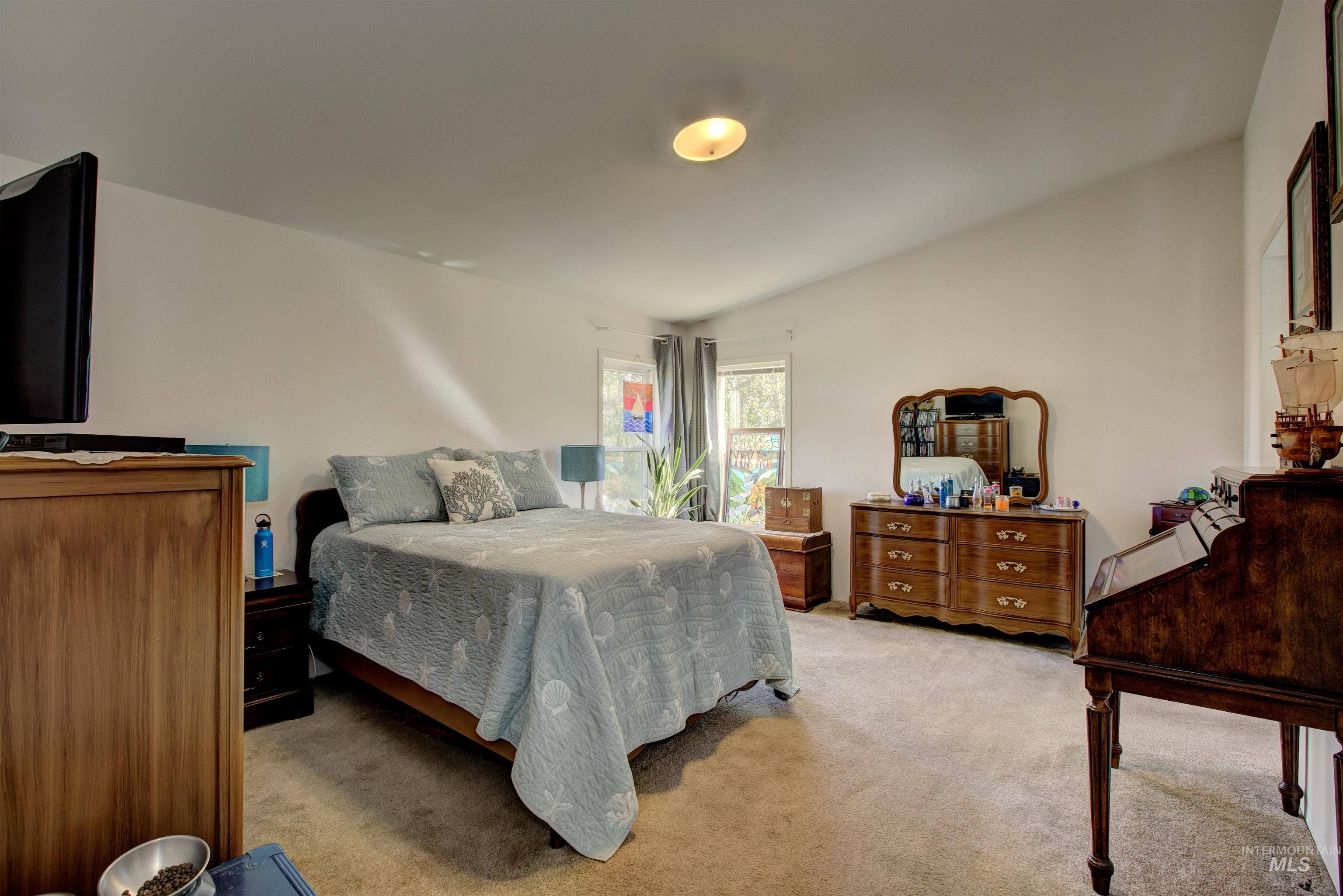 7687 Winter Horses Dr