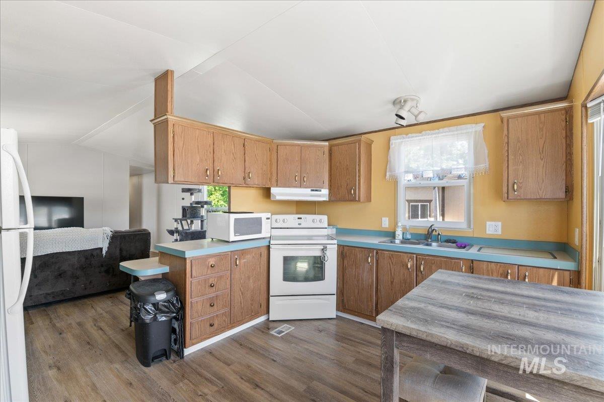 424 W Cherry Ln Unit: 137