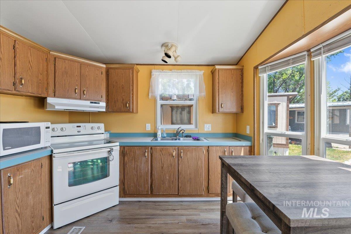 424 W Cherry Ln Unit: 137