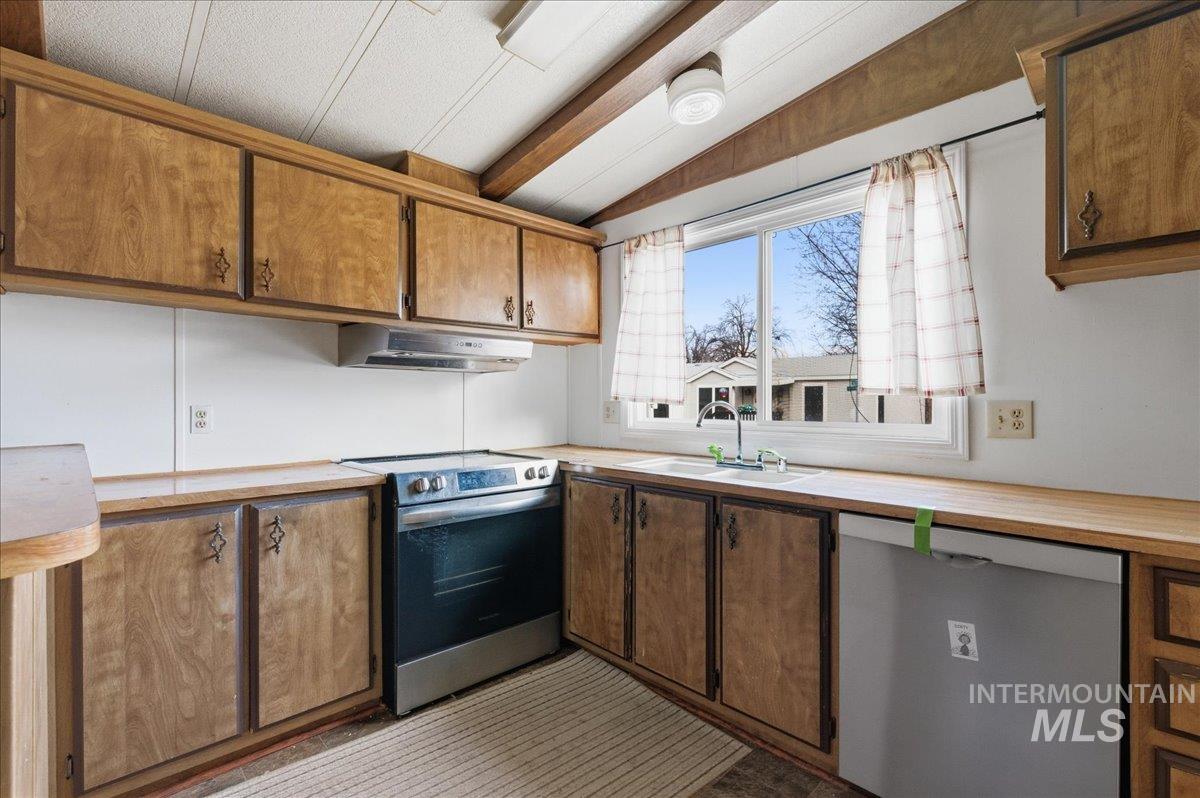 7935 W Appomattox Lane