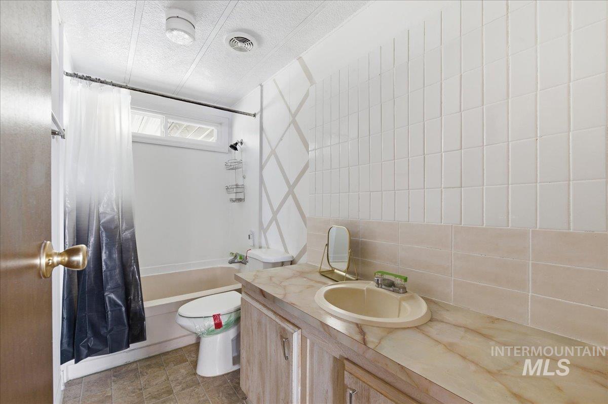 7935 W Appomattox Lane