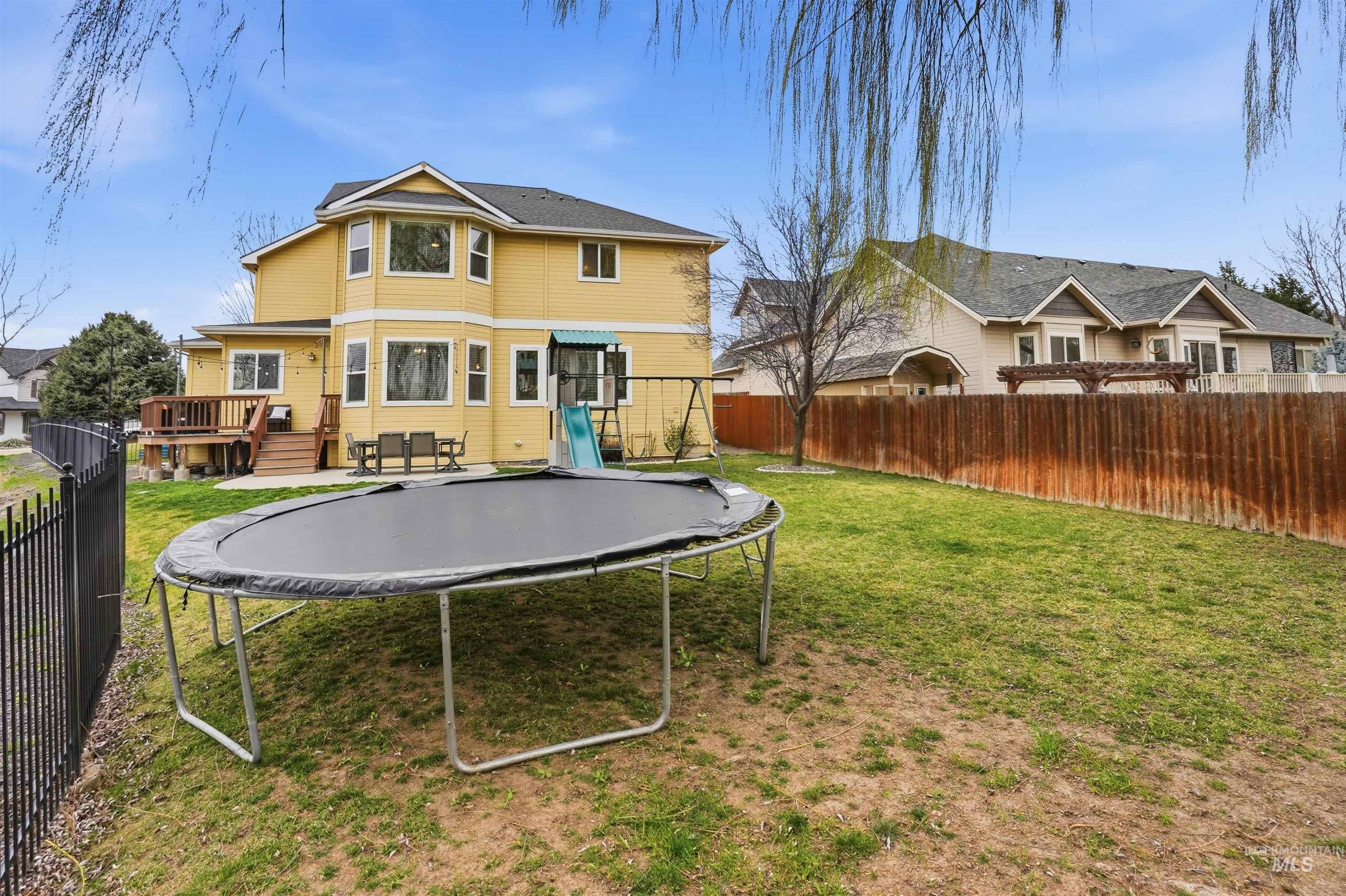 628 Kennedy Dr