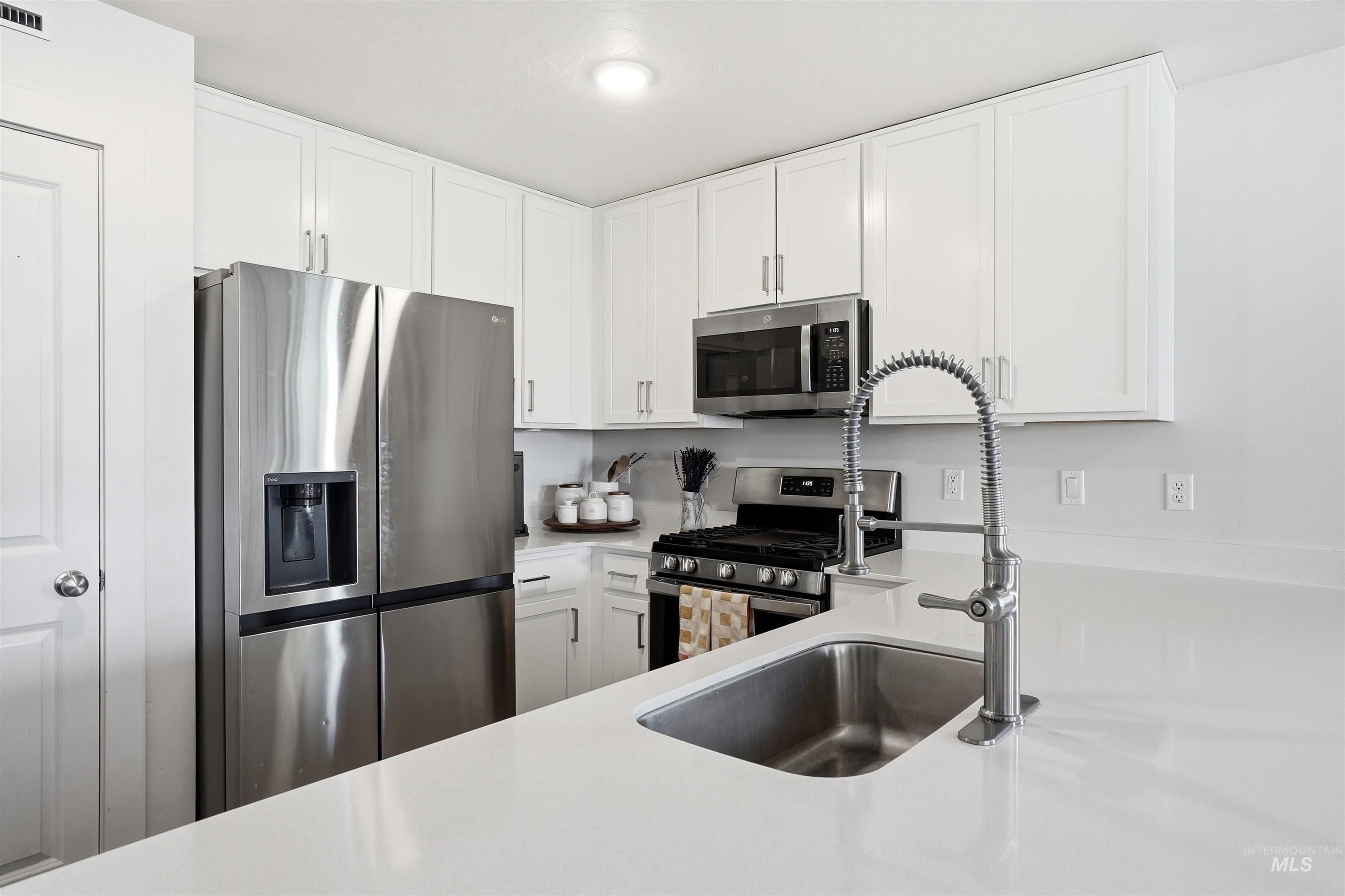 15038 Cumulus Place