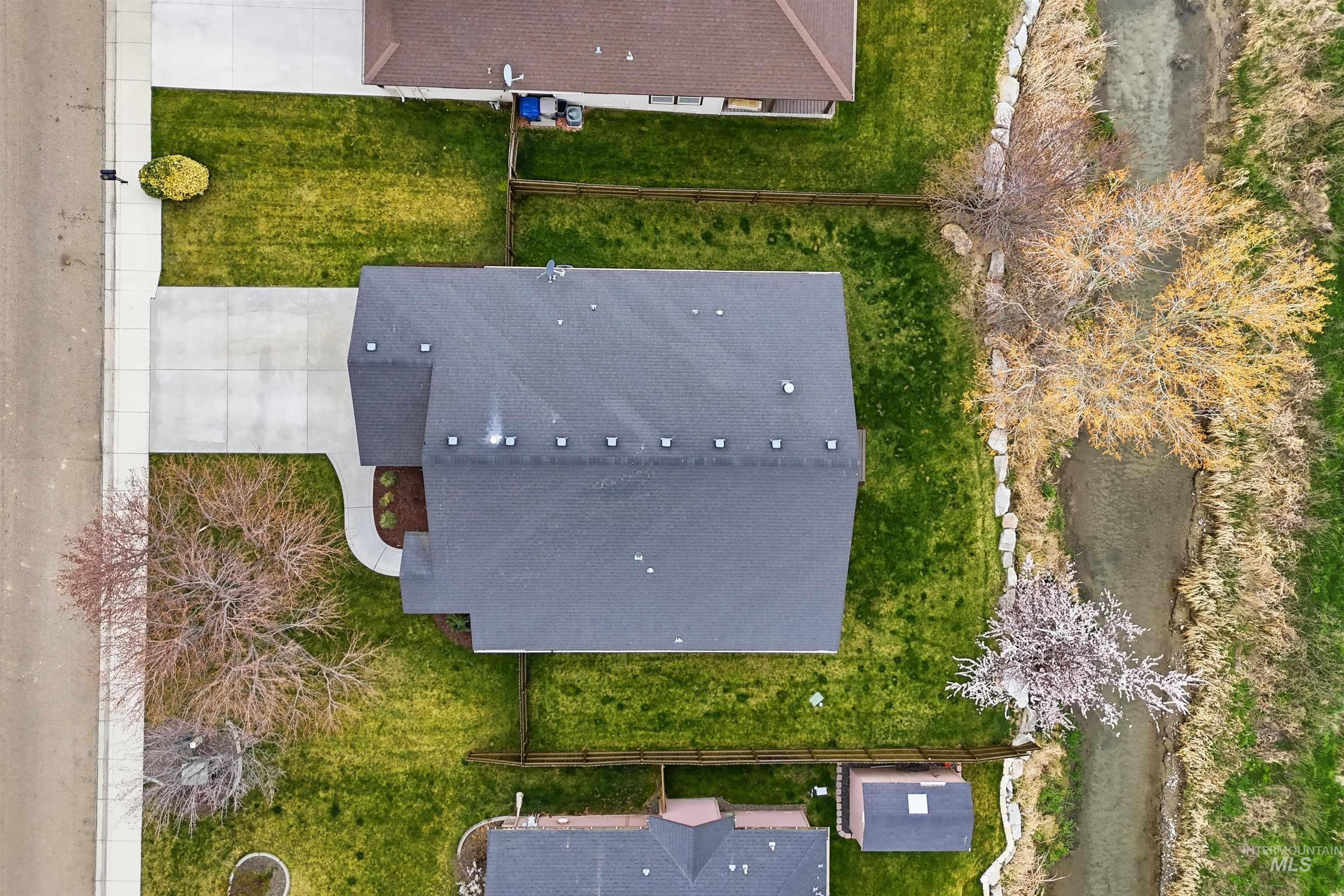 731 Triumph Dr