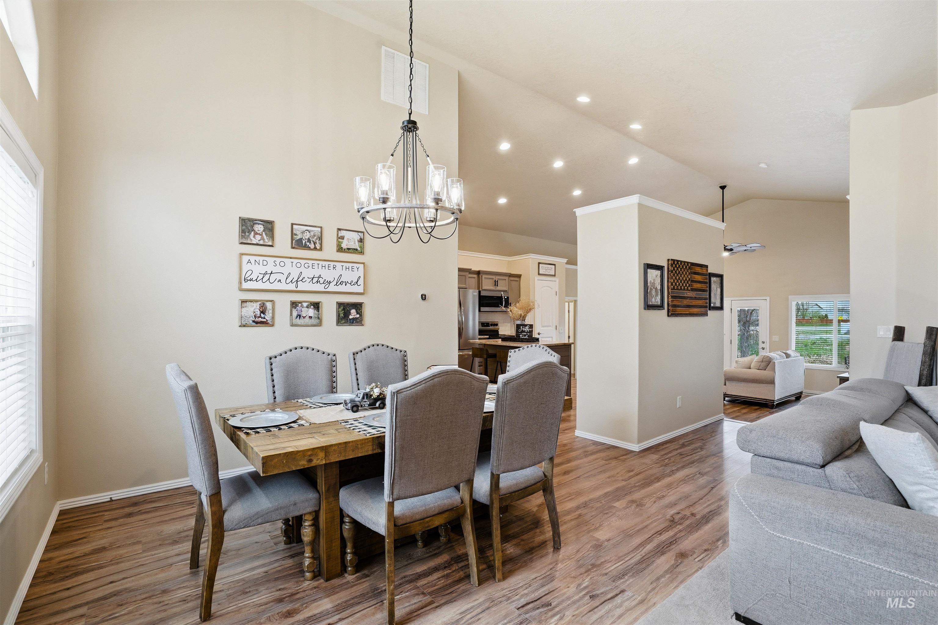 731 Triumph Dr