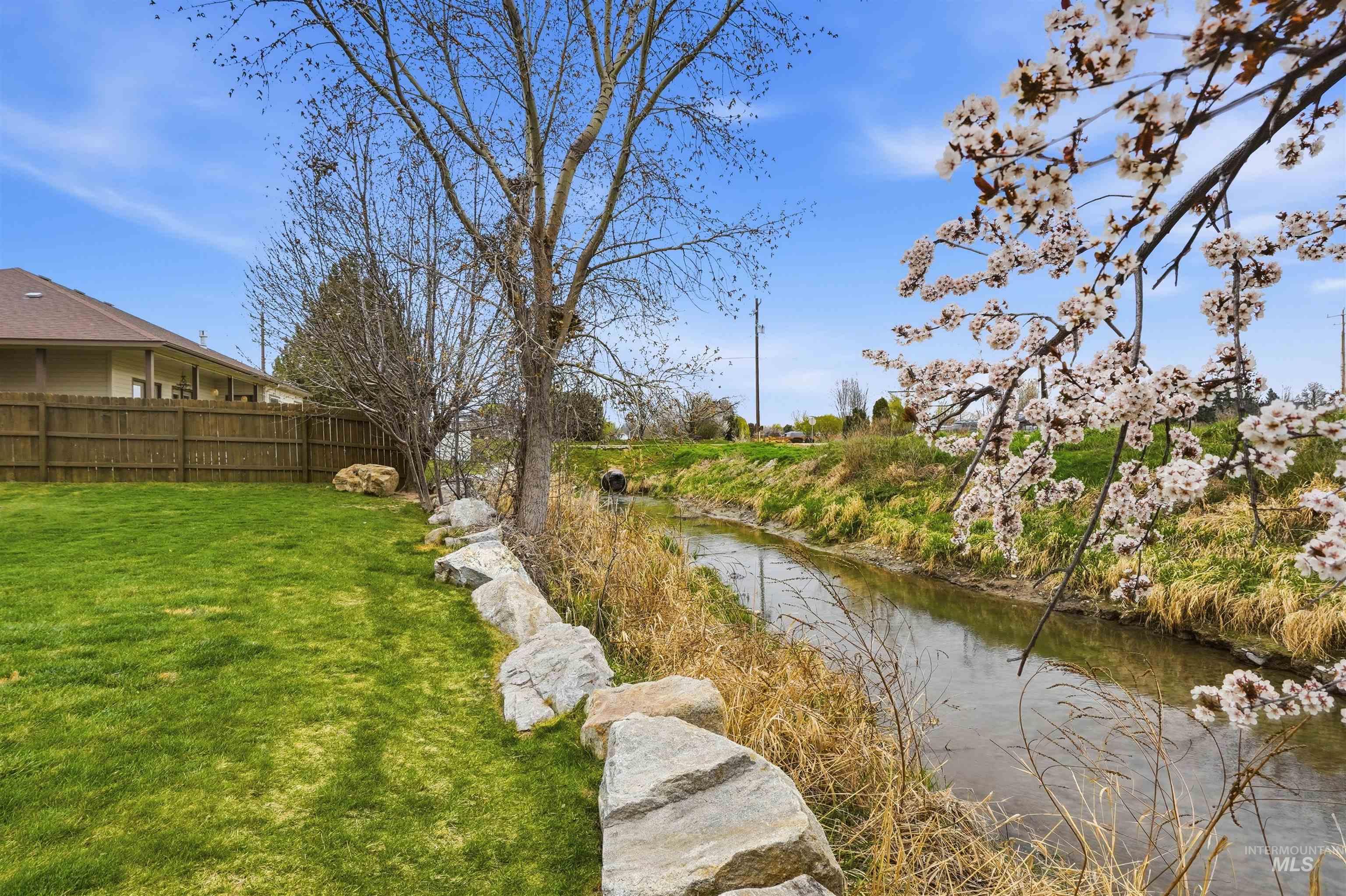 731 Triumph Dr