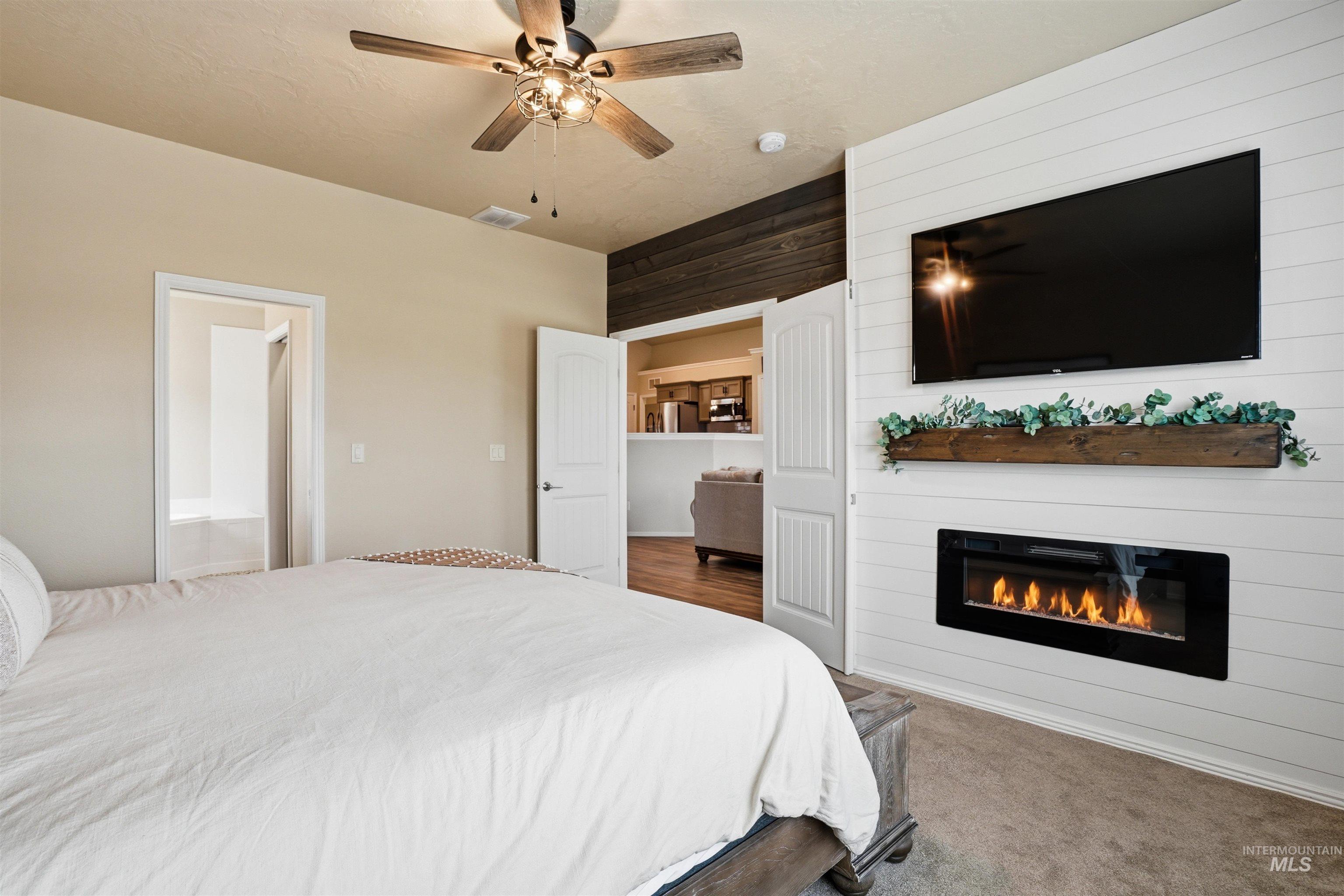 731 Triumph Dr