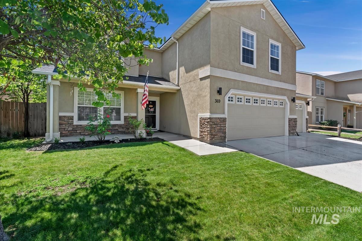 369 E Willow Creek Dr