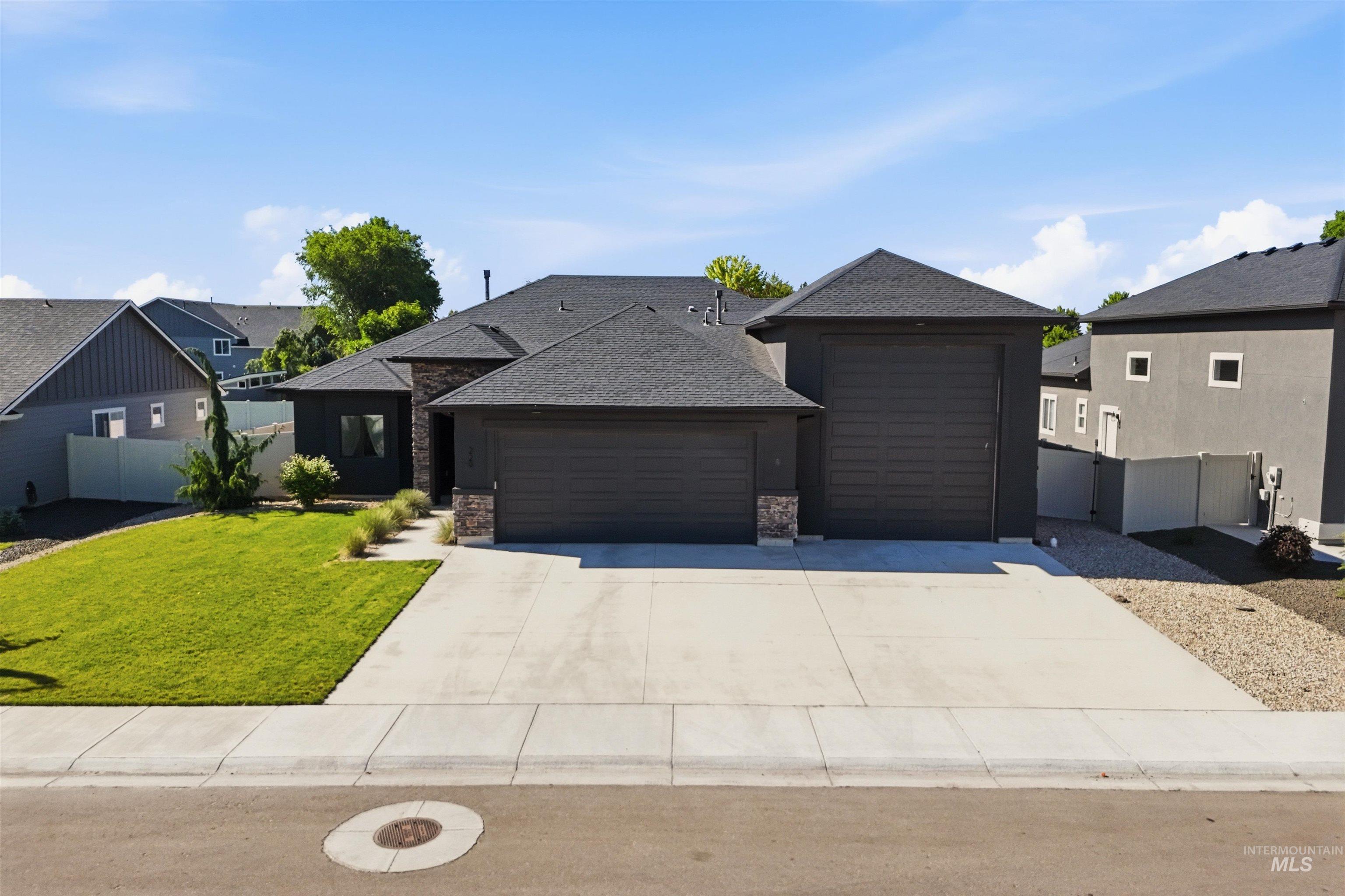 229 W Moray St Middleton ID