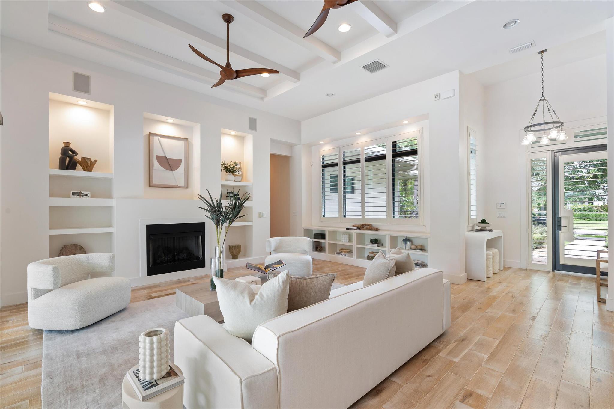 1125 NW 5th Avenue