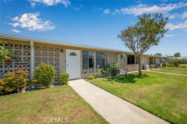 13061 Oak Hills Drive # 221D