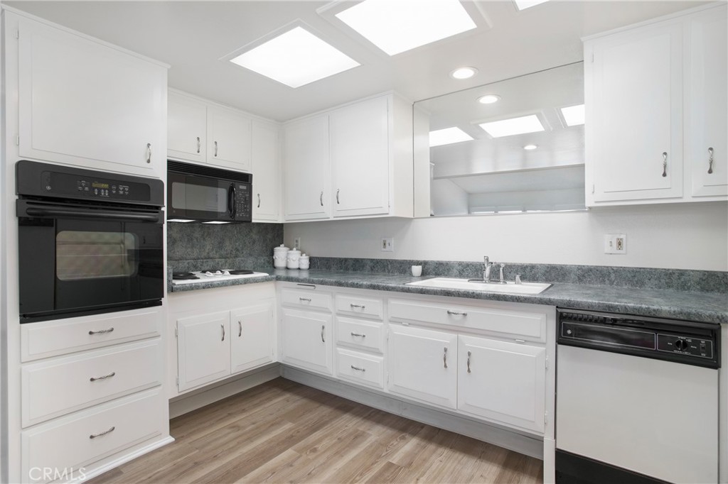 13720 Saint Andrews Drive