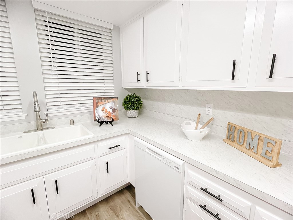 1981 McKinney Way 14N (M15)