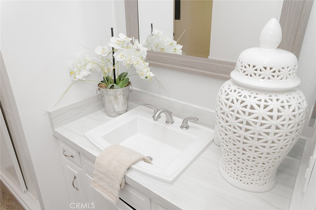 1981 McKinney Way 14N (M15)