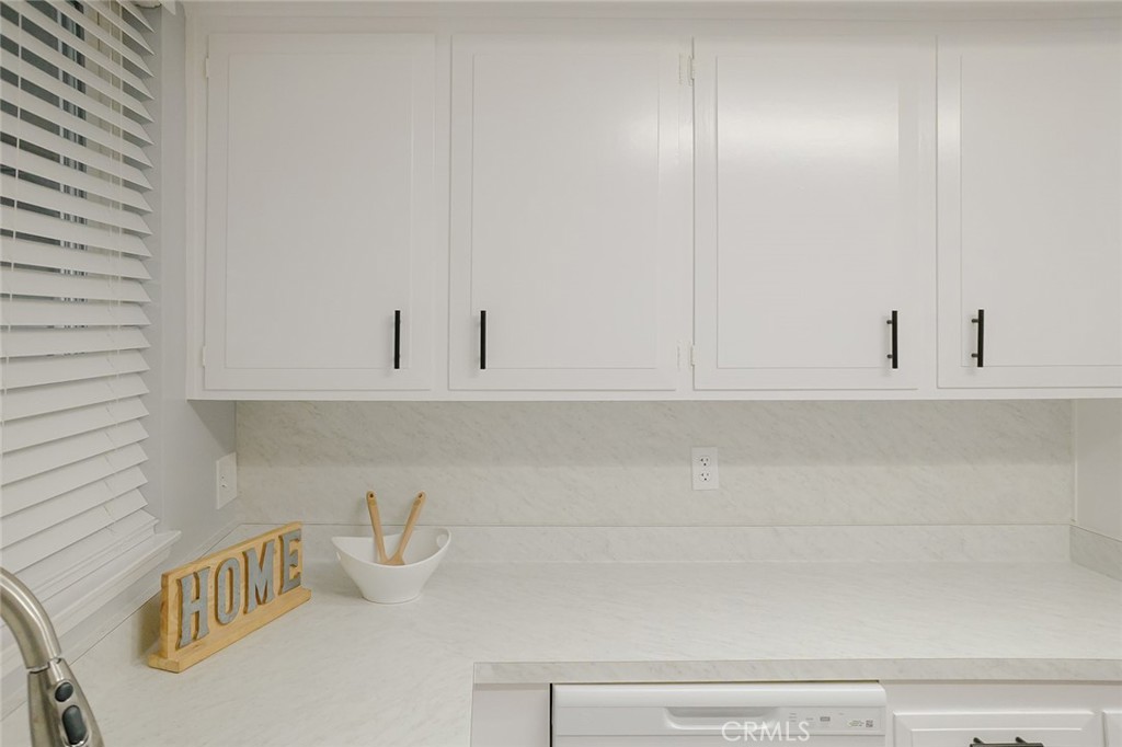 1981 McKinney Way 14N (M15)