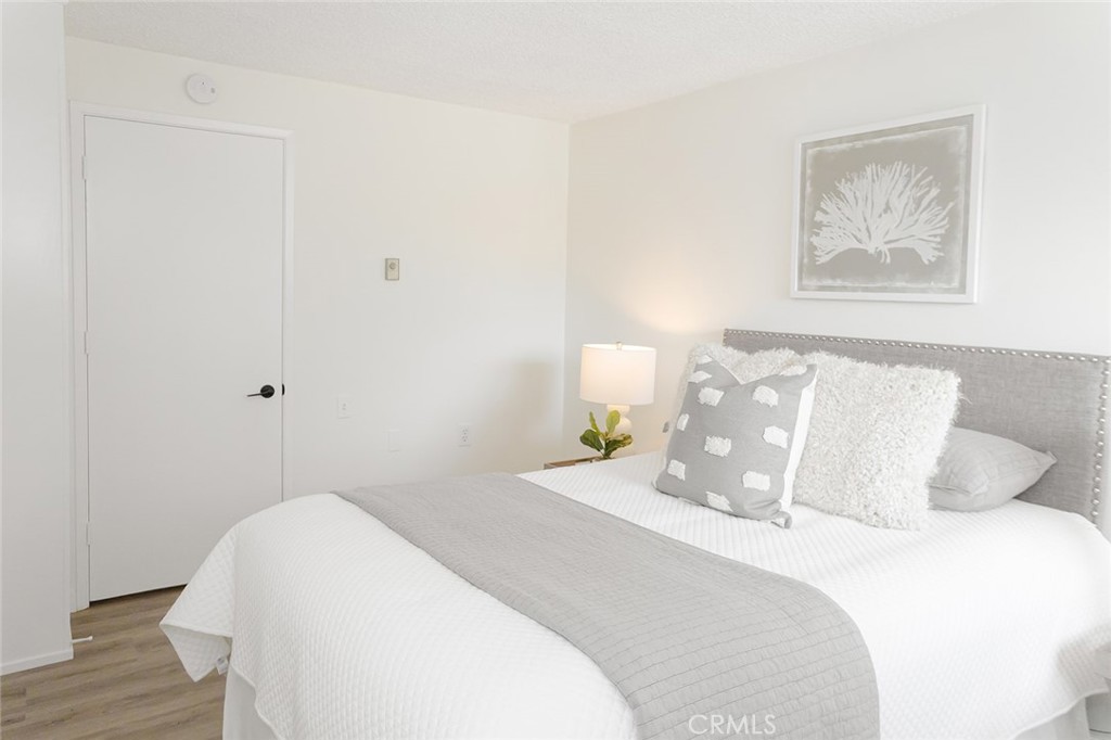 1981 McKinney Way 14N (M15)