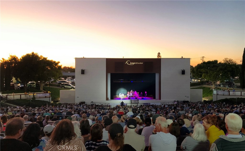 1470 Homewood Road 90L