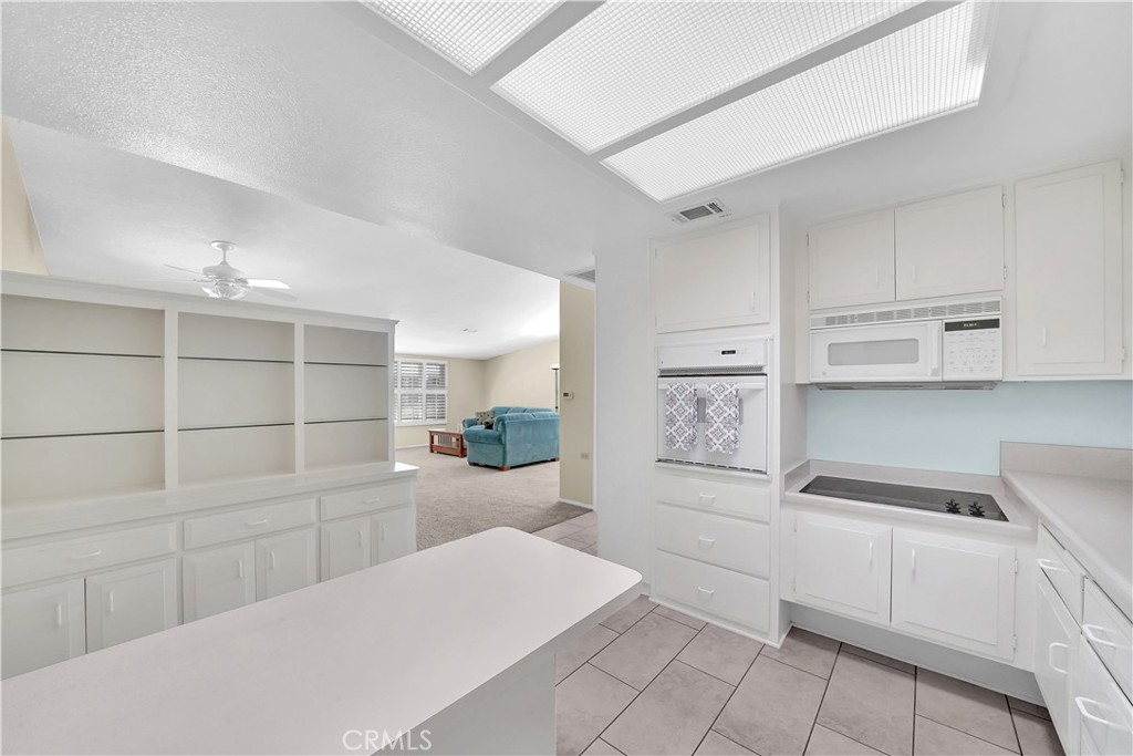 1470 Homewood Road 90L