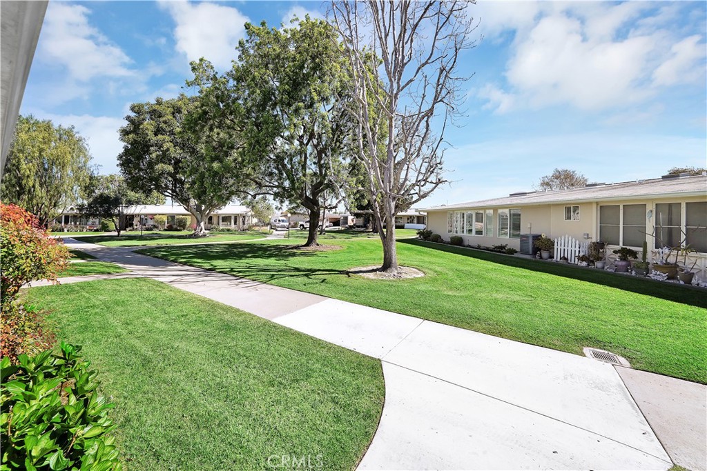 1470 Homewood Road 90L