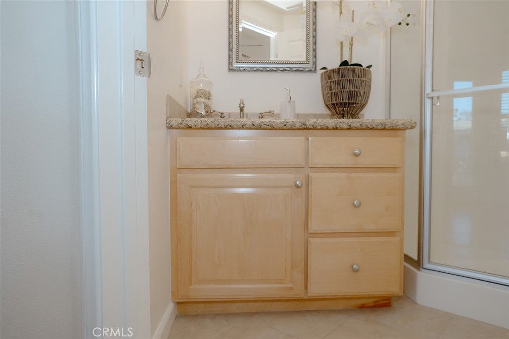 1291 Kenwood Rd. #162L (M7)