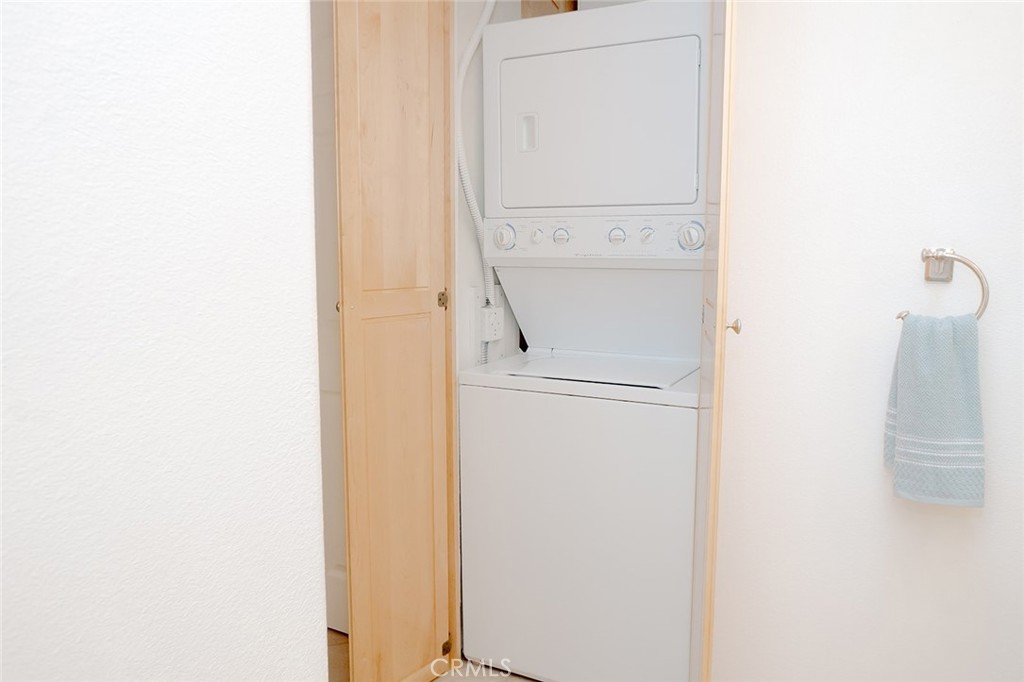 1291 Kenwood Rd. #162L (M7)