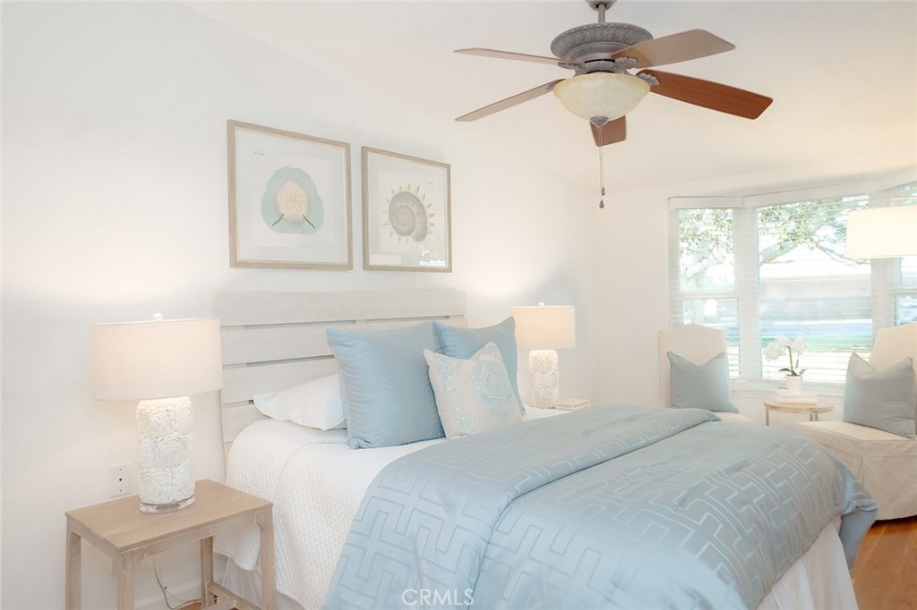 1291 Kenwood Rd. #162L (M7)