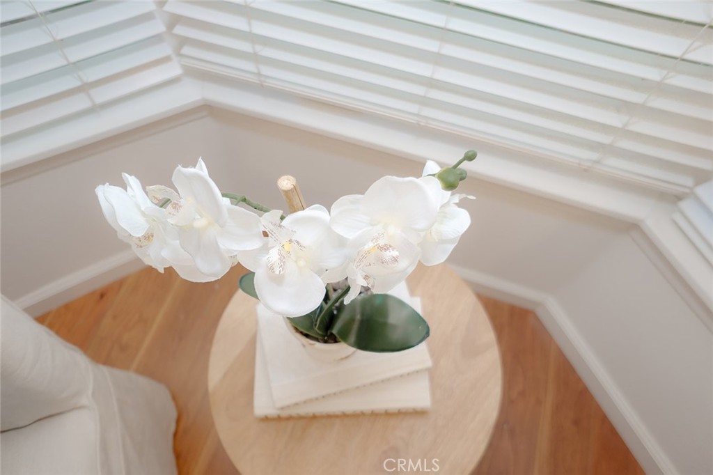 1291 Kenwood Rd. #162L (M7)