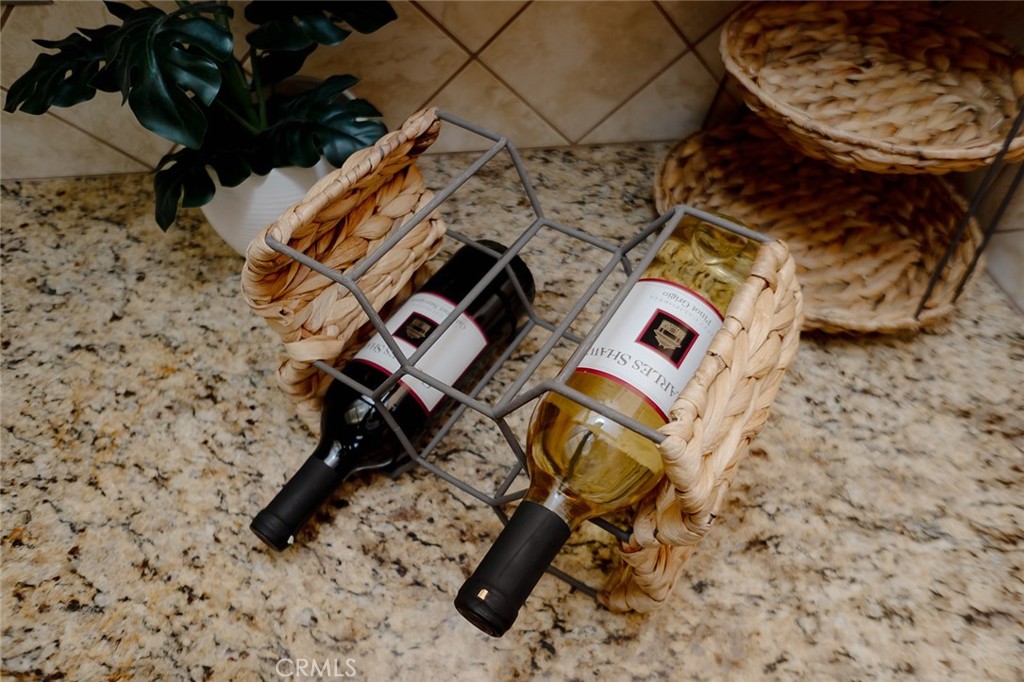 1291 Kenwood Rd. #162L (M7)