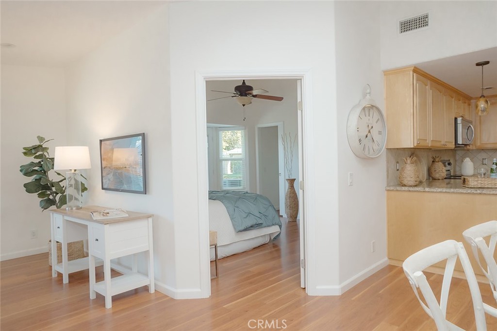 1291 Kenwood Rd. #162L (M7)