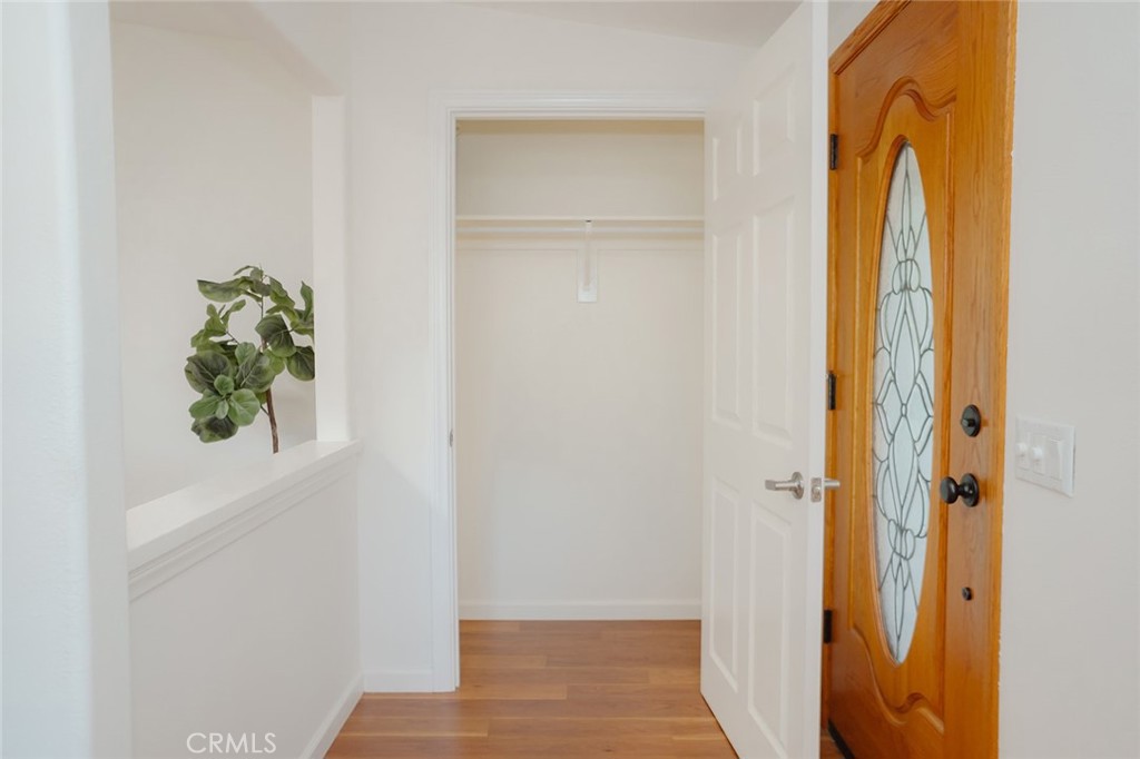 1291 Kenwood Rd. #162L (M7)