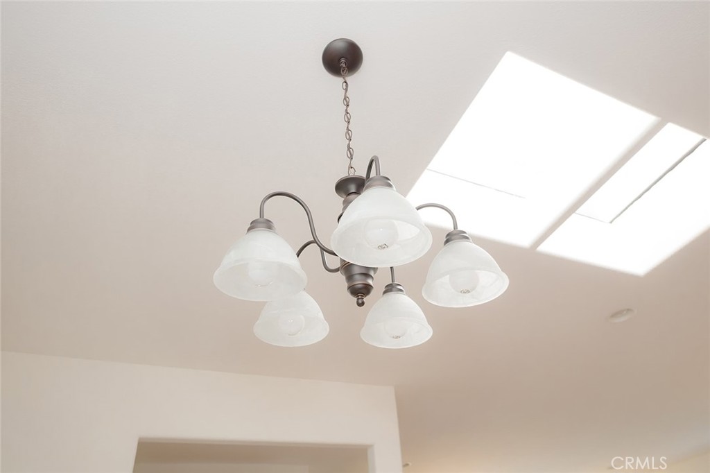 1291 Kenwood Rd. #162L (M7)