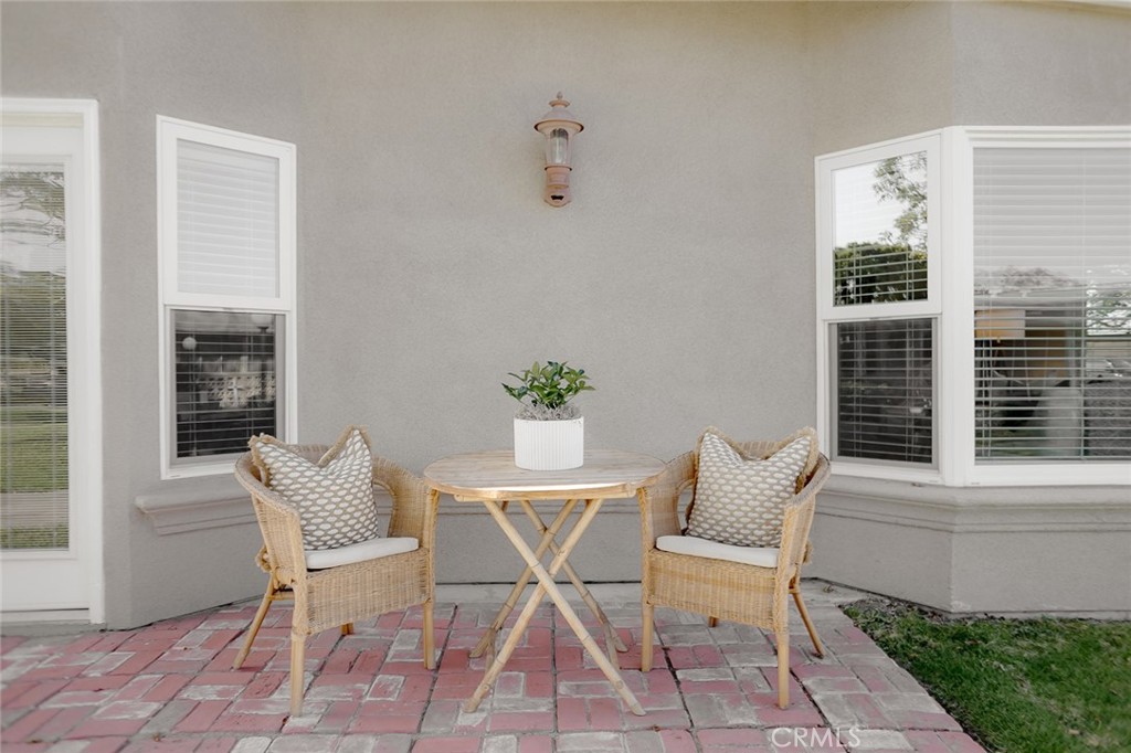 1291 Kenwood Rd. #162L (M7)