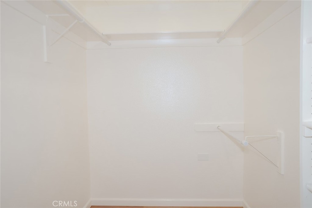 1291 Kenwood Rd. #162L (M7)