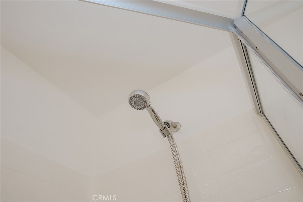 1291 Kenwood Rd. #162L (M7)