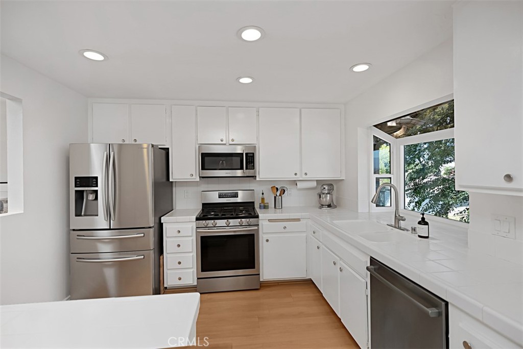 22286 Caminito Mescalero 238