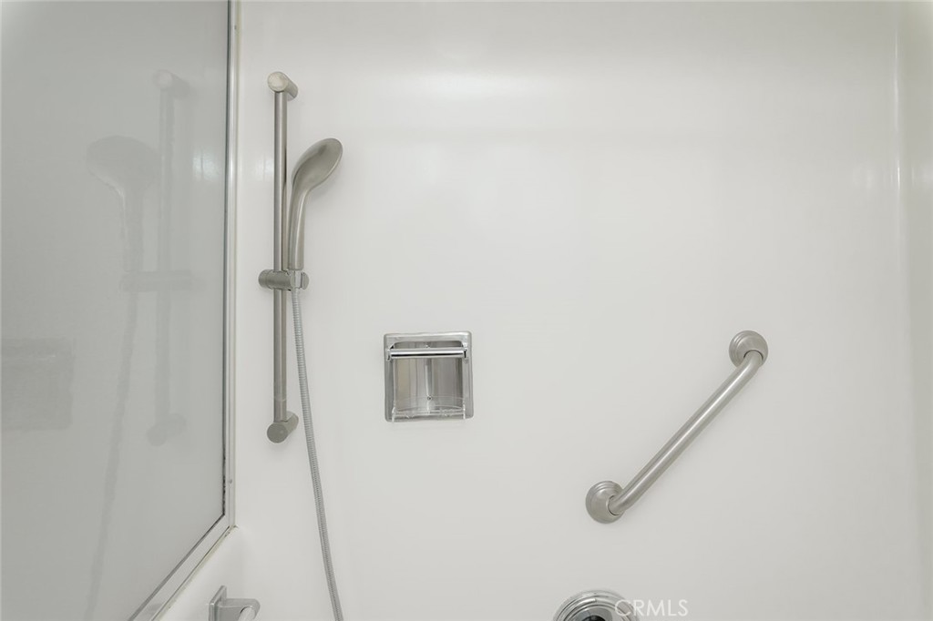 13741 Annandale Dr. #20j (M1)