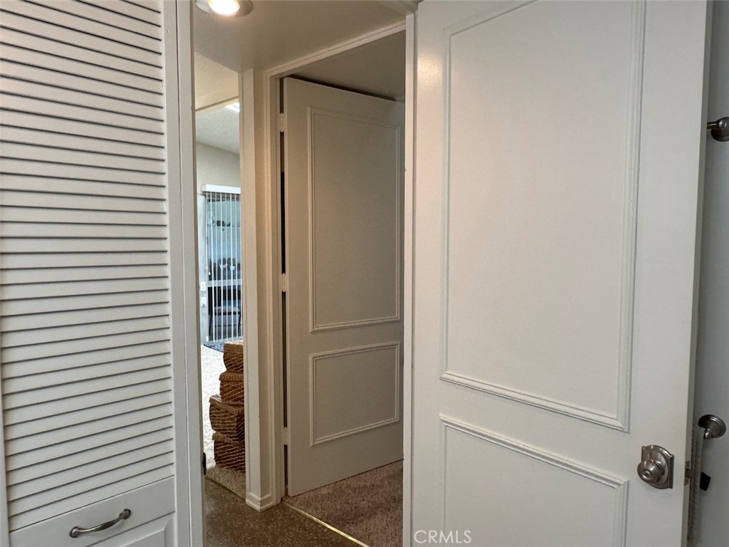 1664 Thunderbird Drive 17i