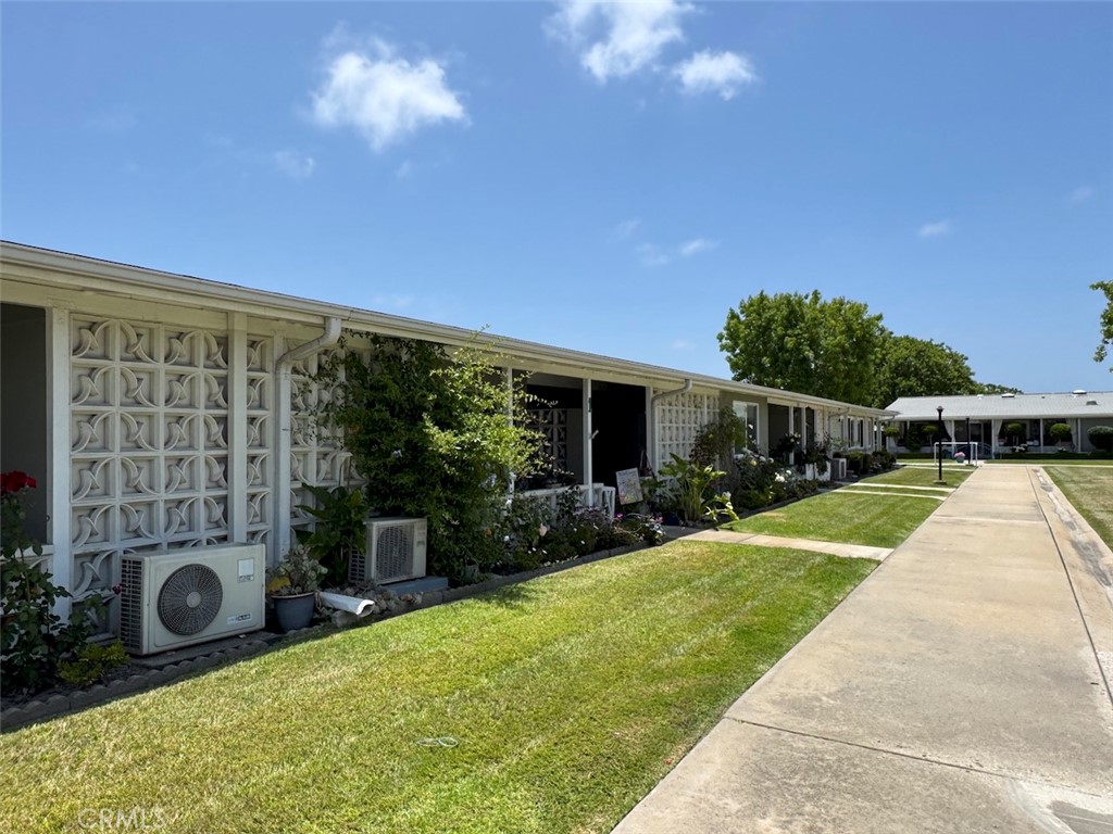 1664 Thunderbird Drive 17i