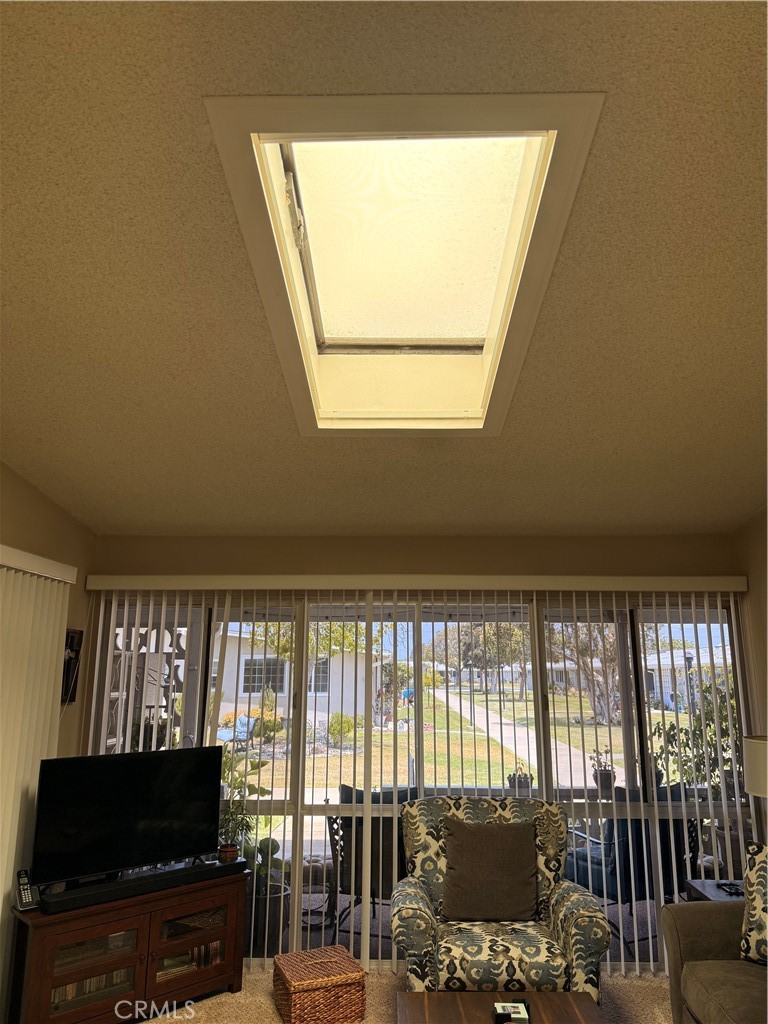 1664 Thunderbird Drive 17i