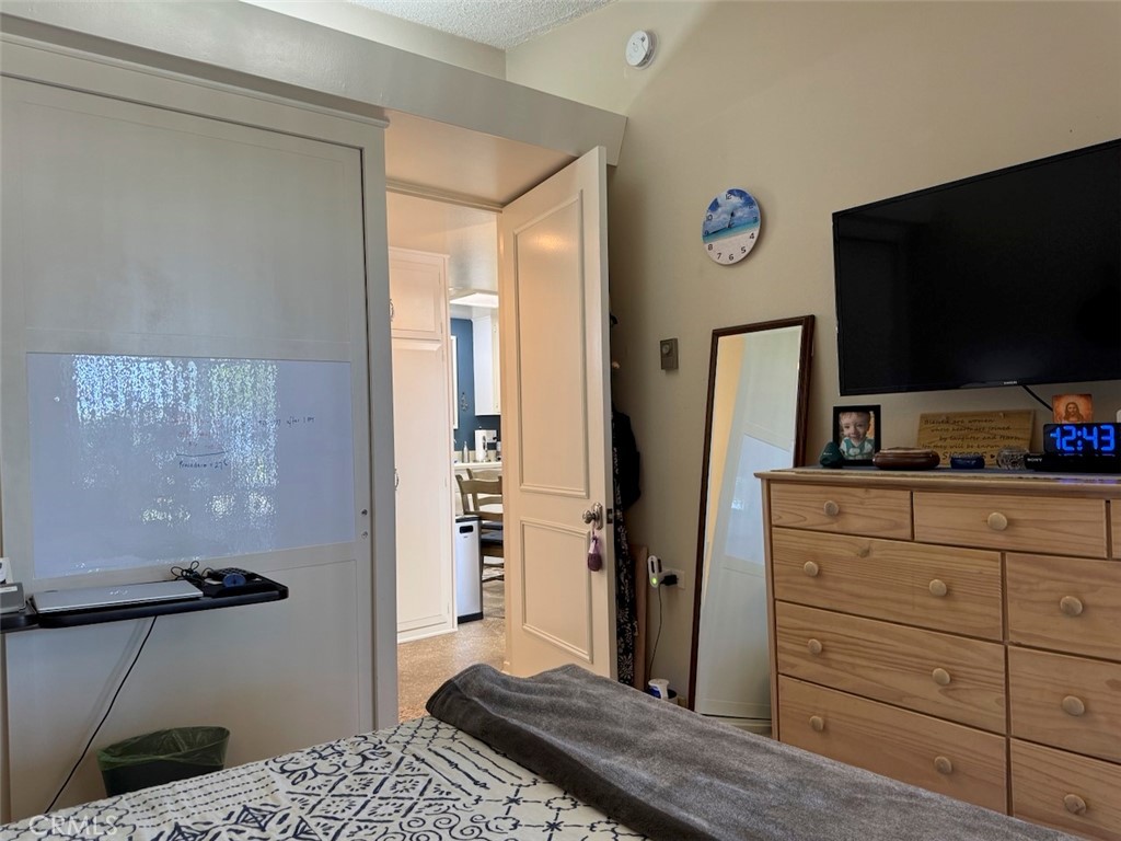 1664 Thunderbird Drive 17i