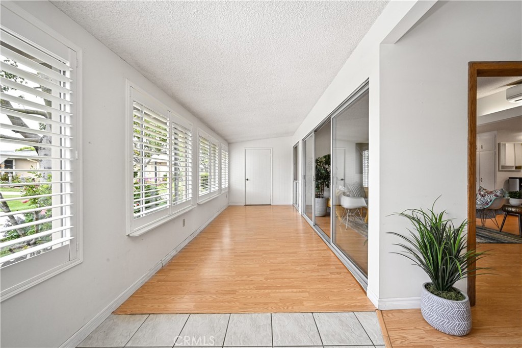 13381 Del Monte Drive 28i