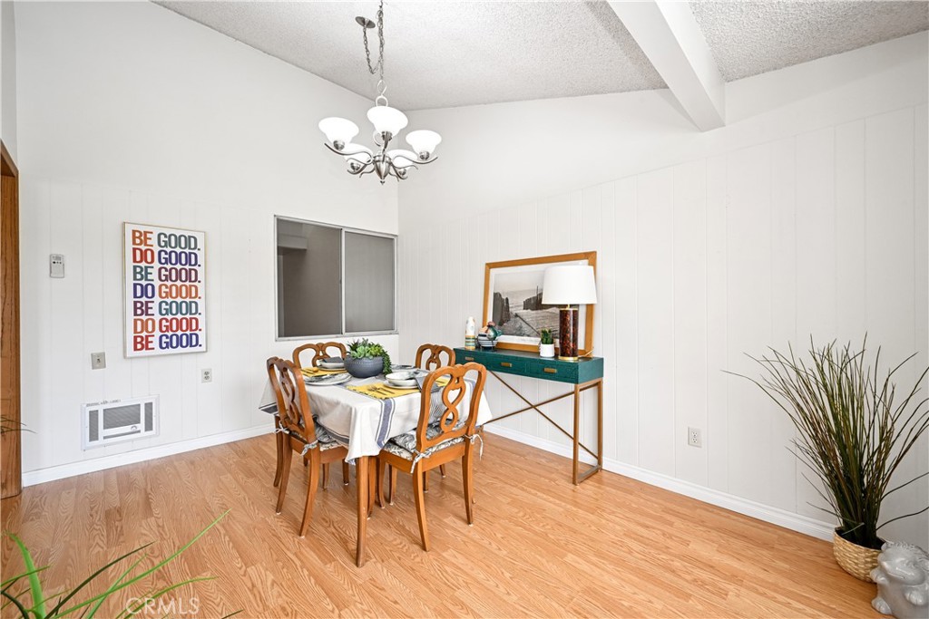 13381 Del Monte Drive 28i