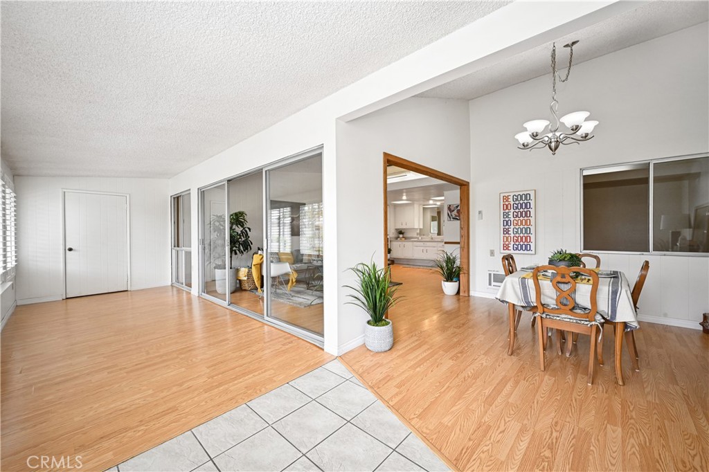 13381 Del Monte Drive 28i