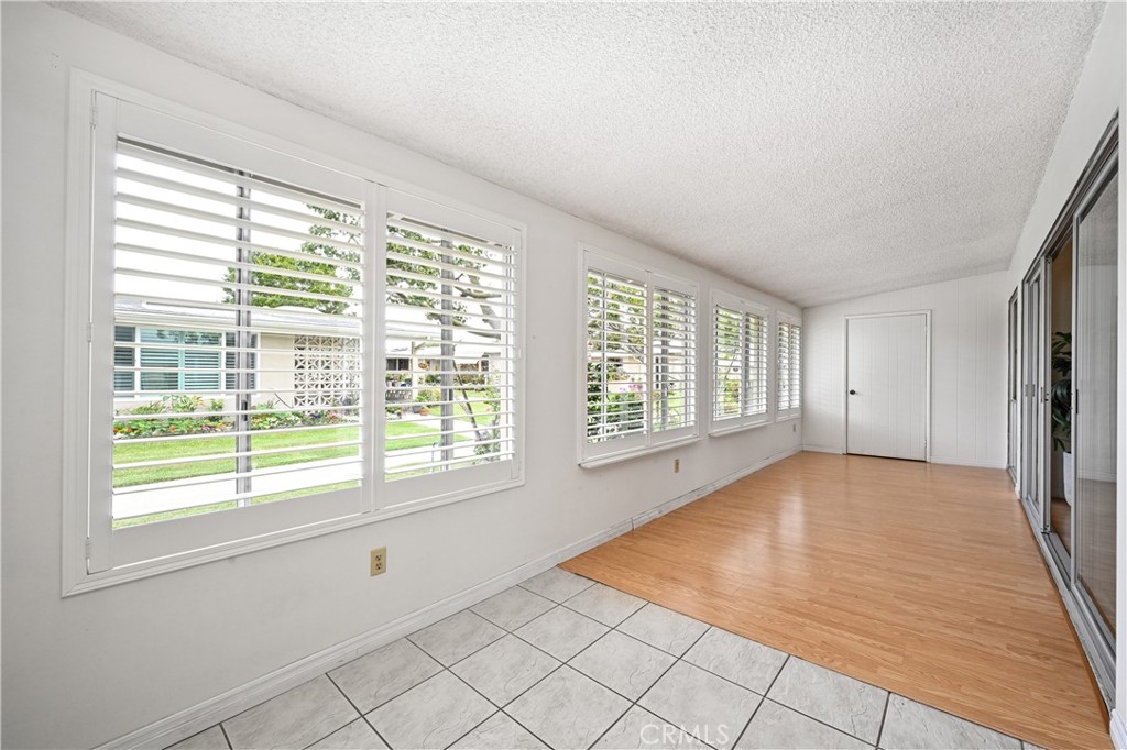 13381 Del Monte Drive 28i