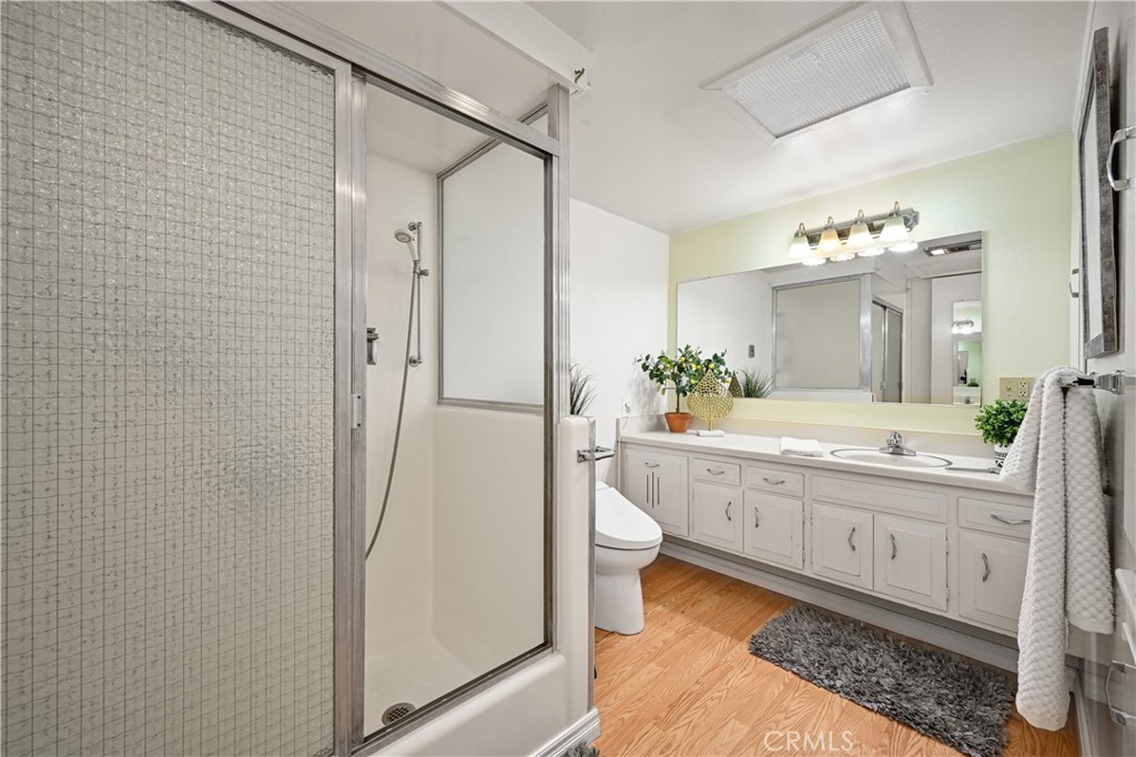 13381 Del Monte Drive 28i