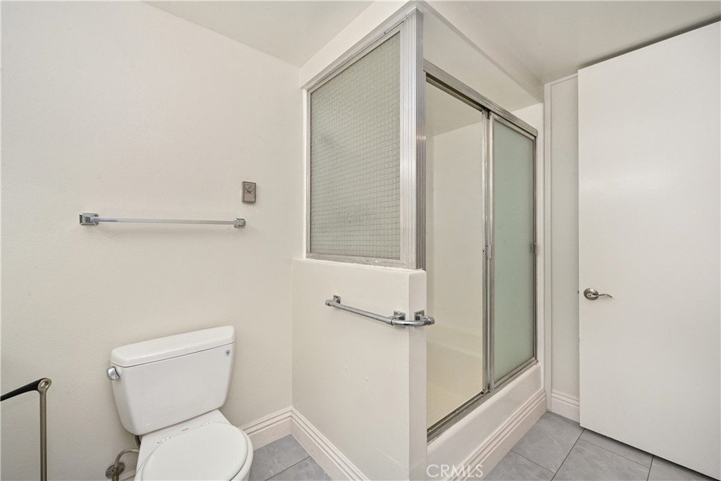 13751 St Andrews Drive 33B