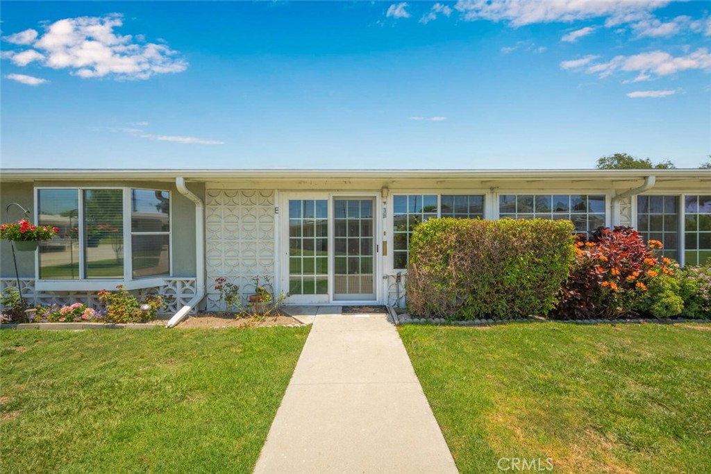 13983 Thunderbird Drive 3E